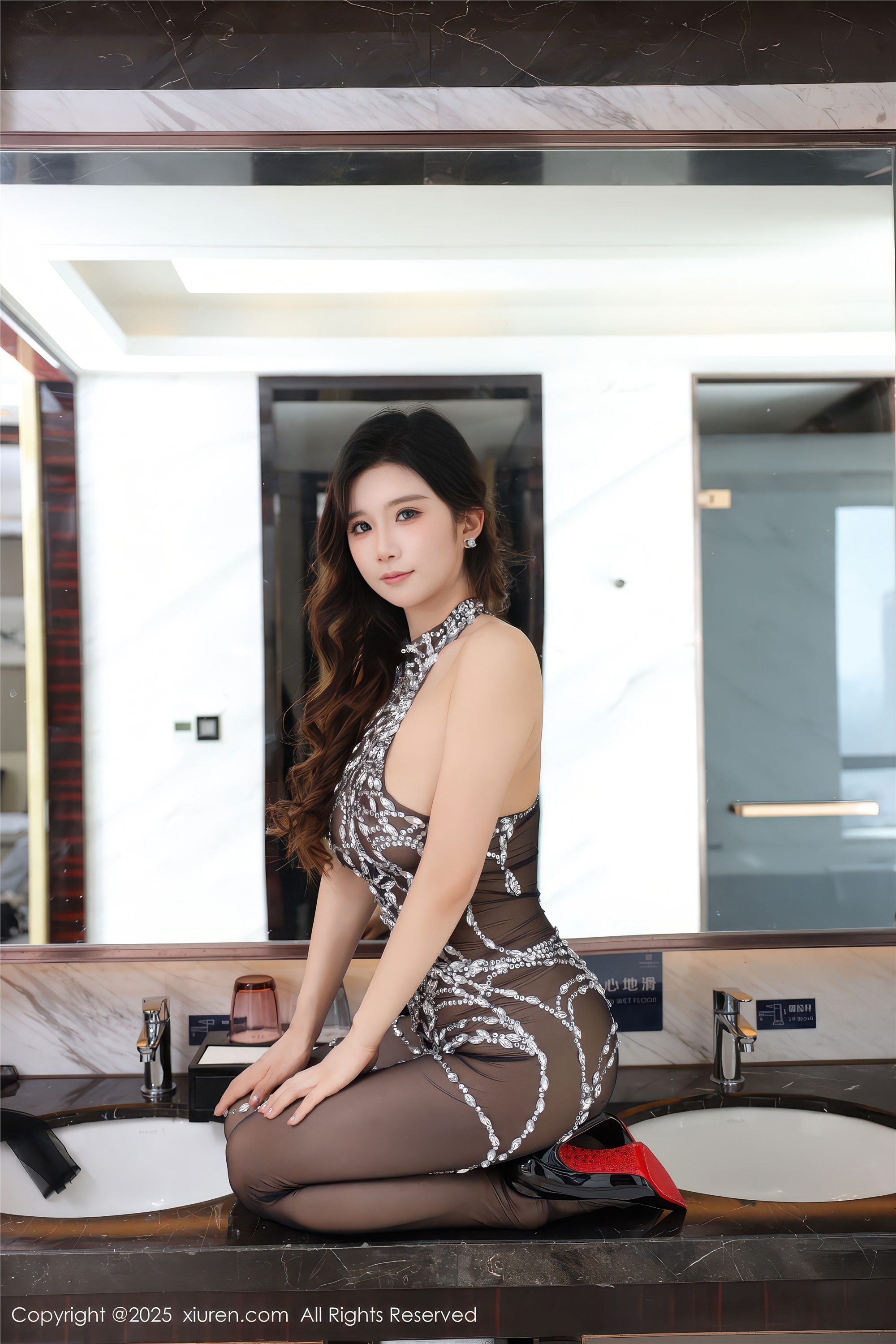 Xiuren秀人网 2025.12.05 NO.11076 小肉肉咪